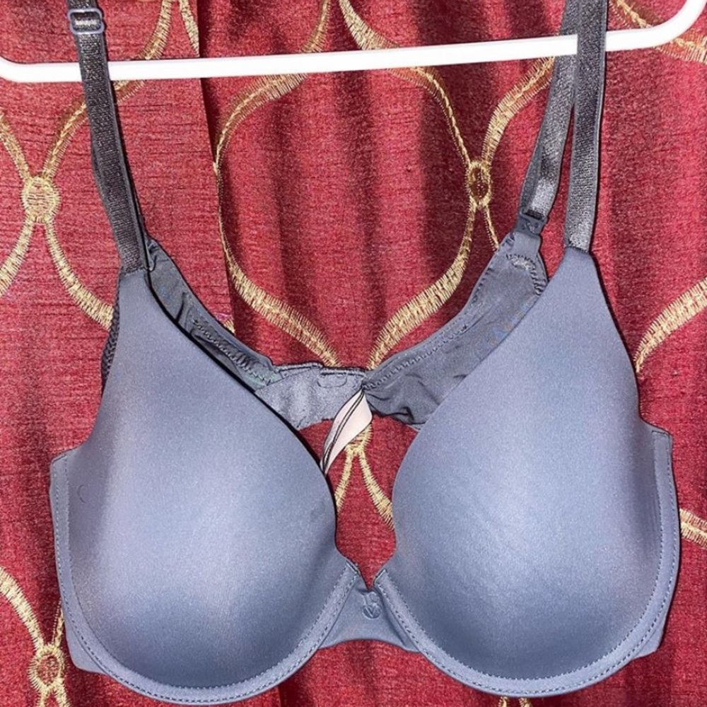 32C Uplift Semi Demi Victoria’s Secret Bra